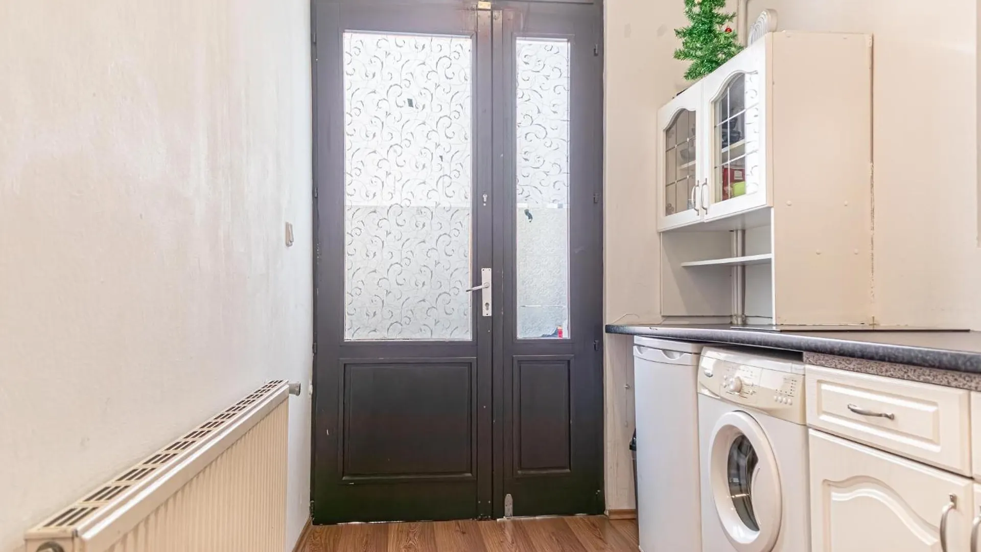 Comfortable 1Br Apt In Perfect Location Vienna 0*,  Austria